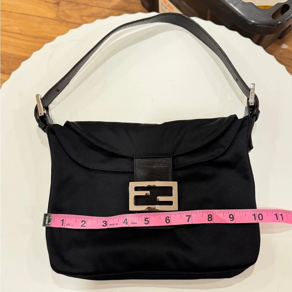 Fendi Mamma Baguette Handbag - Picture 3 of 12